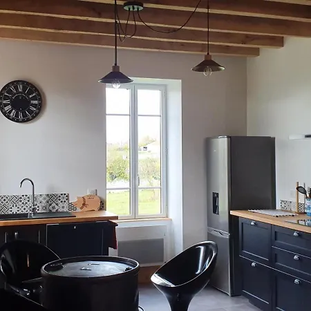 Maison 19eme Renovee Avec Terrasse Et Bornes De Recharge - Fr-1-489-406 Semesterbostad *