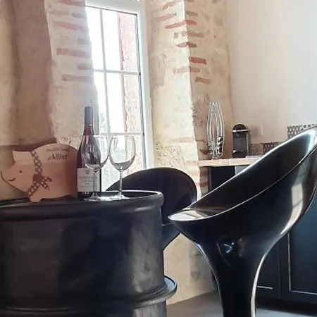 Maison 19eme Renovee Avec Terrasse Et Bornes De Recharge - Fr-1-489-406 Semesterbostad